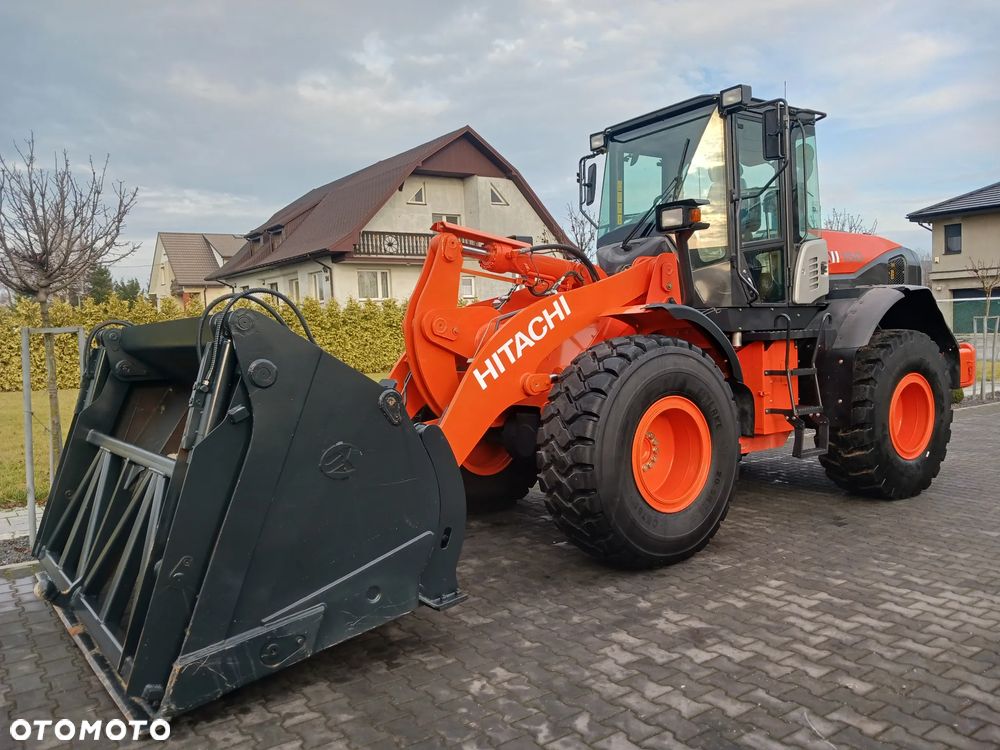 Hitachi ZW 150 - 1