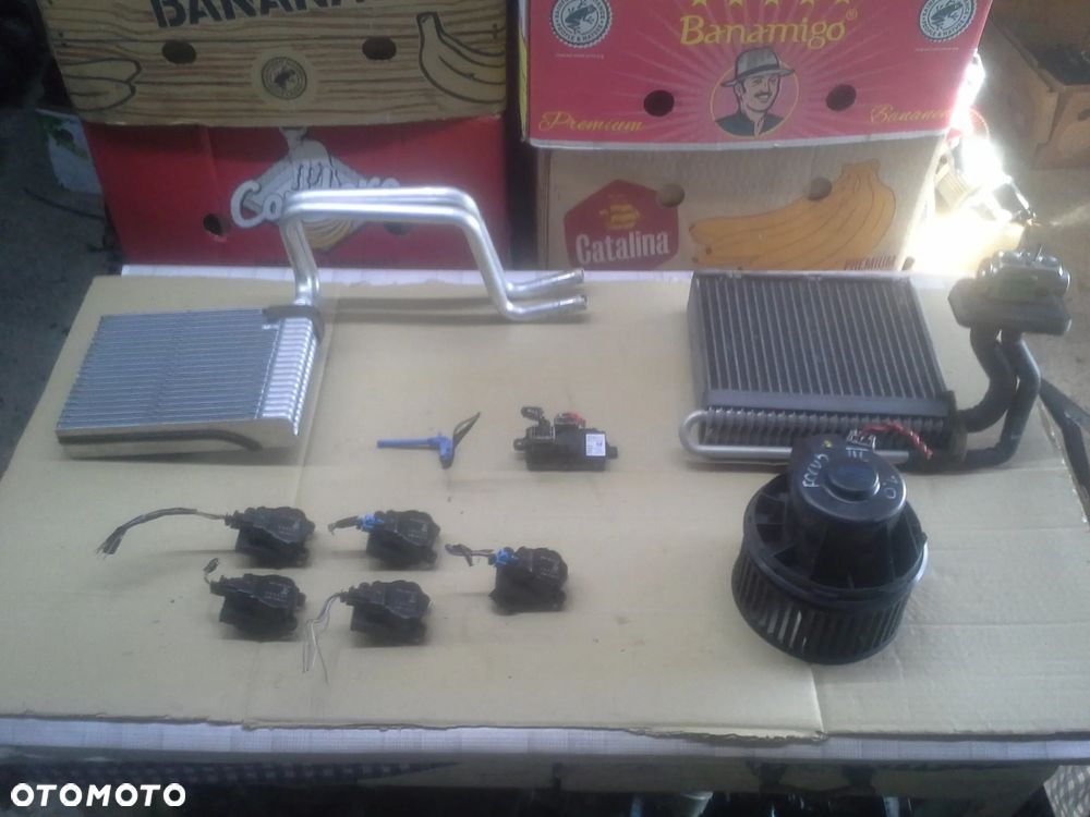 Ford Fokus MKIII MK3 nagrzewnica dmuchawa silniczki zawór rozprężny chłodniczki EU