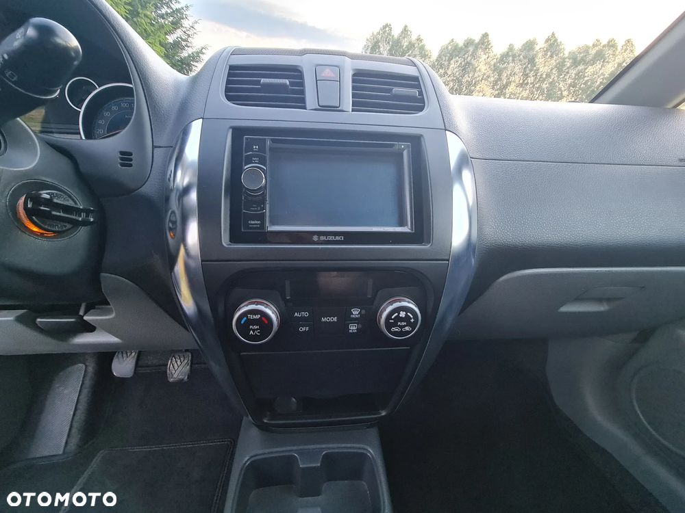Suzuki SX4 - 15