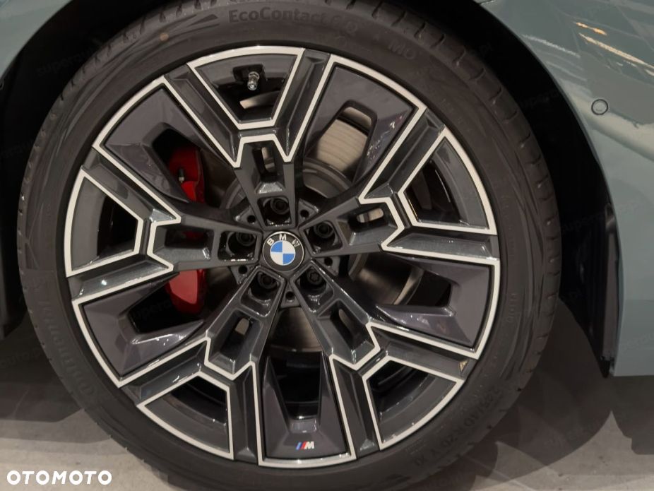 BMW Seria 5 520d xDrive mHEV M Sport - 17