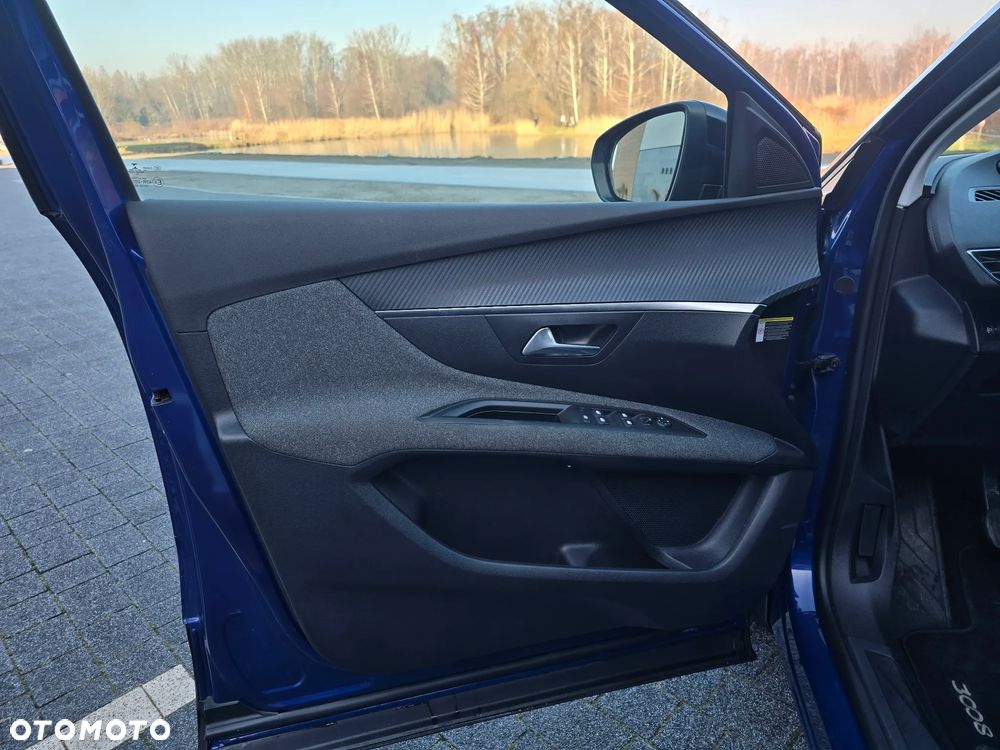 Peugeot 3008 BlueHDi 120 Stop & Start Allure - 23