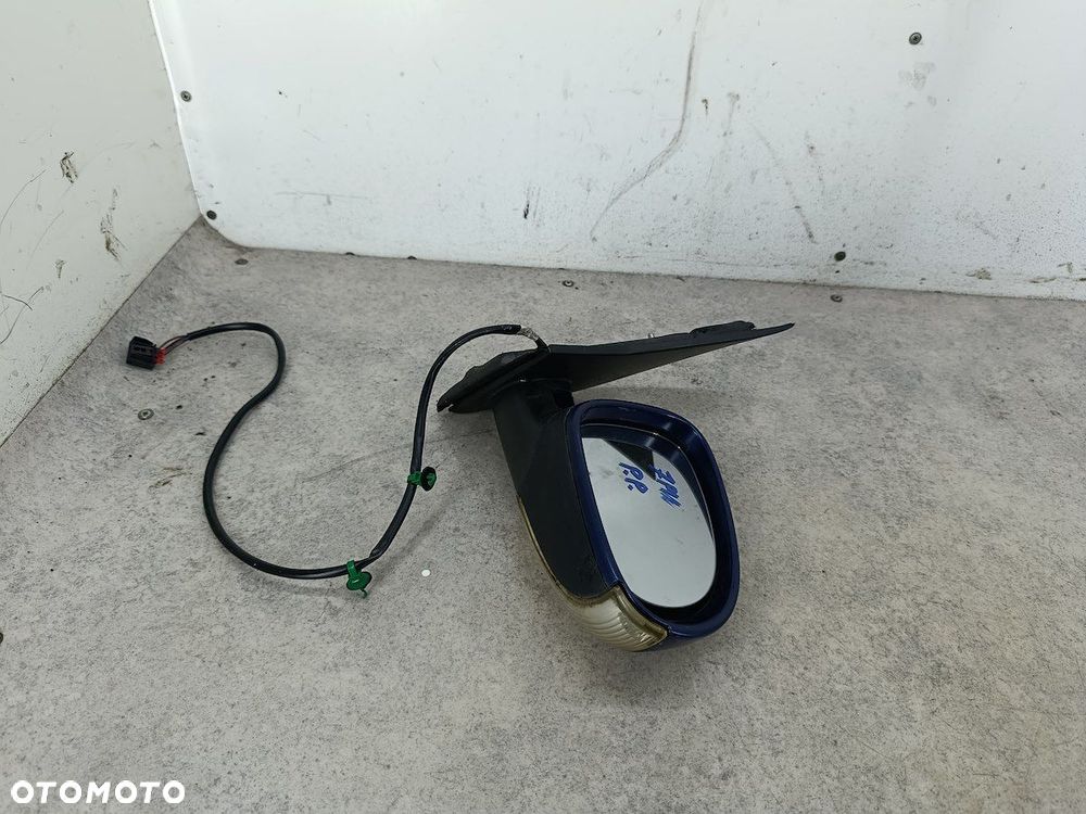 LUSTERKO PRAWE VW GOLF V 1K0857934 LD5Q - 10