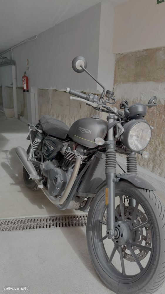 Triumph Speed Twin - 1