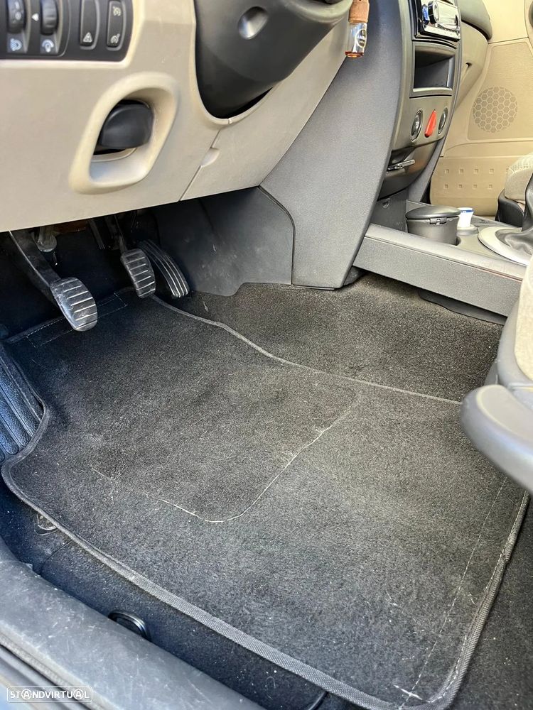 Renault Mégane 1.5 dCi Dynamique S - 7