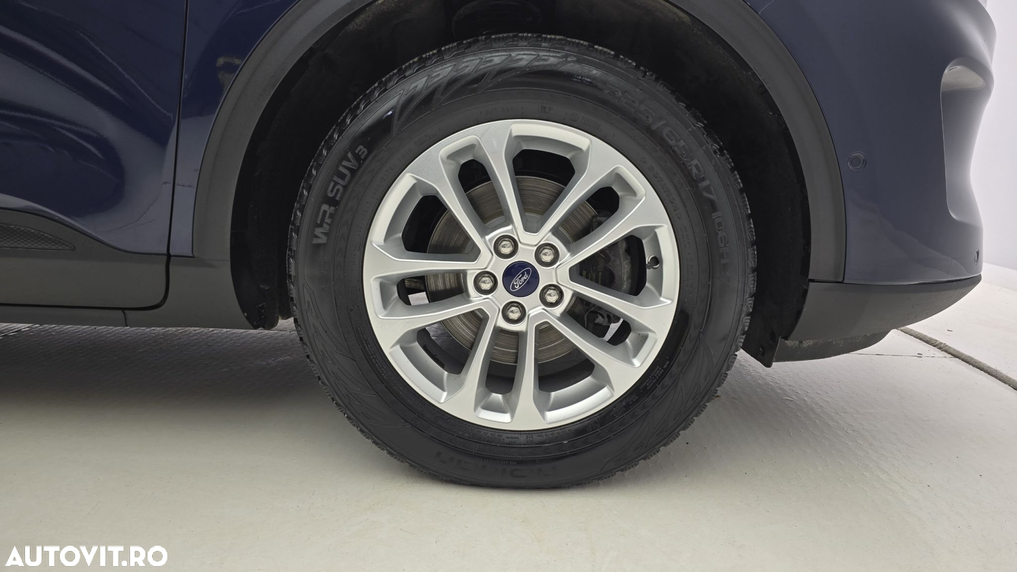 Ford Kuga - 23