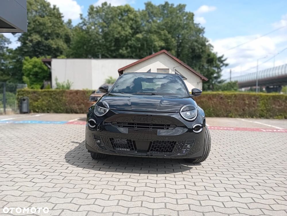Fiat 600 1.2 Turbo Sport eDCT - 5