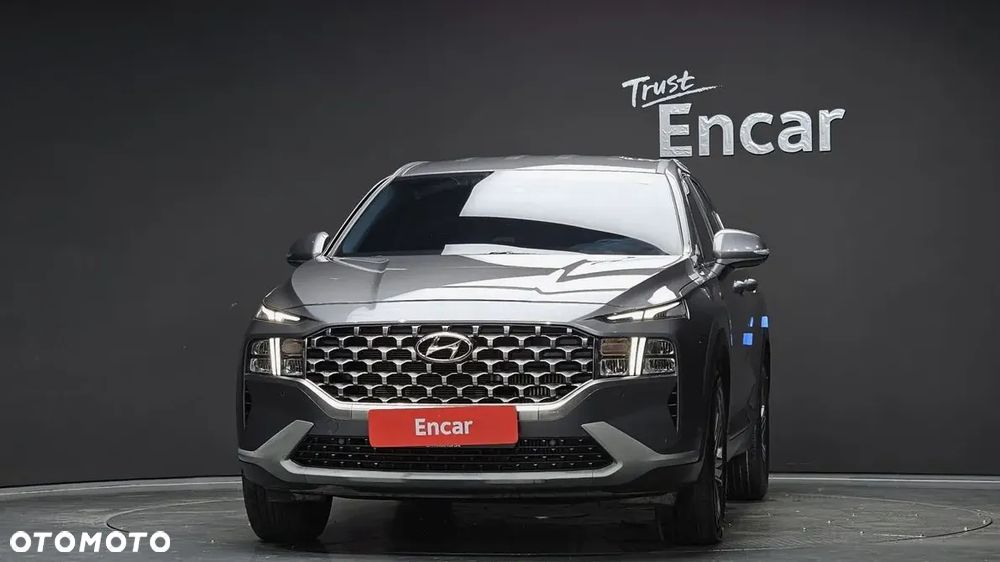 Hyundai Santa Fe - 3