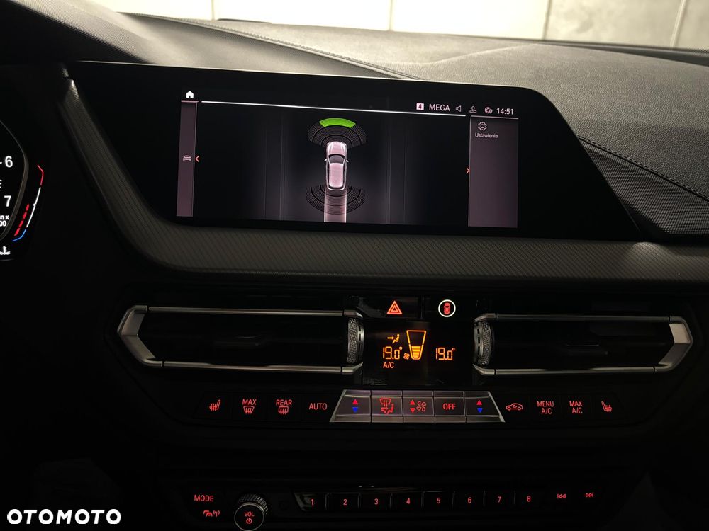 BMW Seria 1 118i M Sport - 21