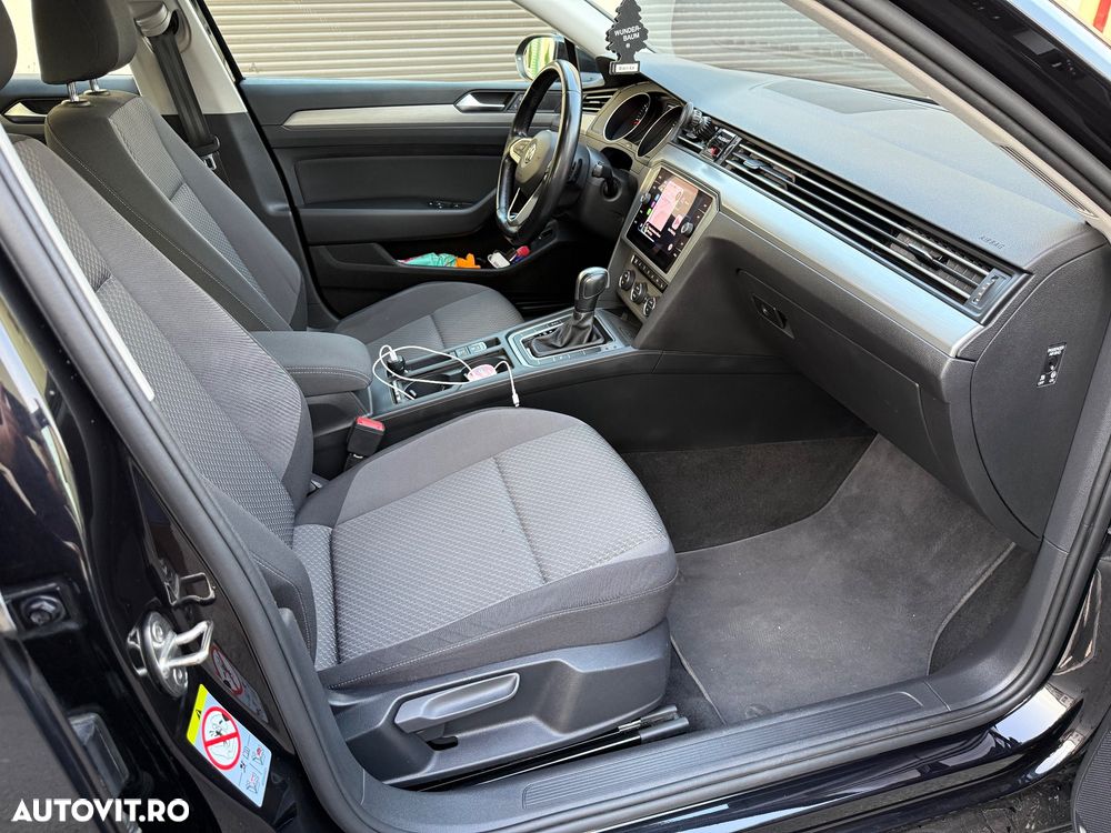 Volkswagen Passat 2.0 TDI SCR DSG BlueMotion Comfortline - 8