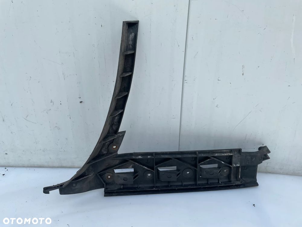 ŚLIZG ZDERZAKA PRAWY TYŁ SKODA SUPERB I SEDAN LIFT 3U5807394 - 3