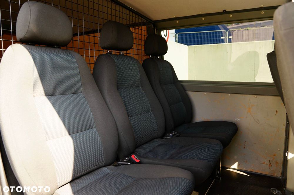 Volkswagen Transporter L2H1 Plus Trendline - 9