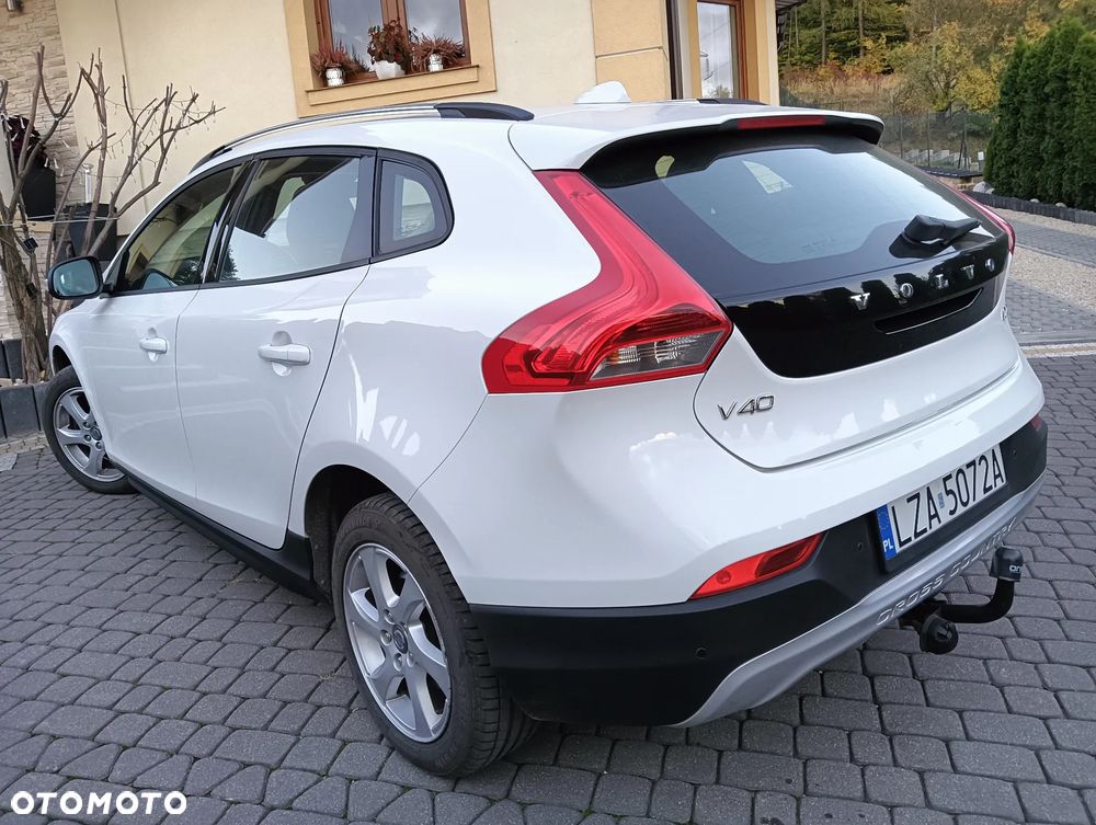 Volvo V40 2015 photo 3