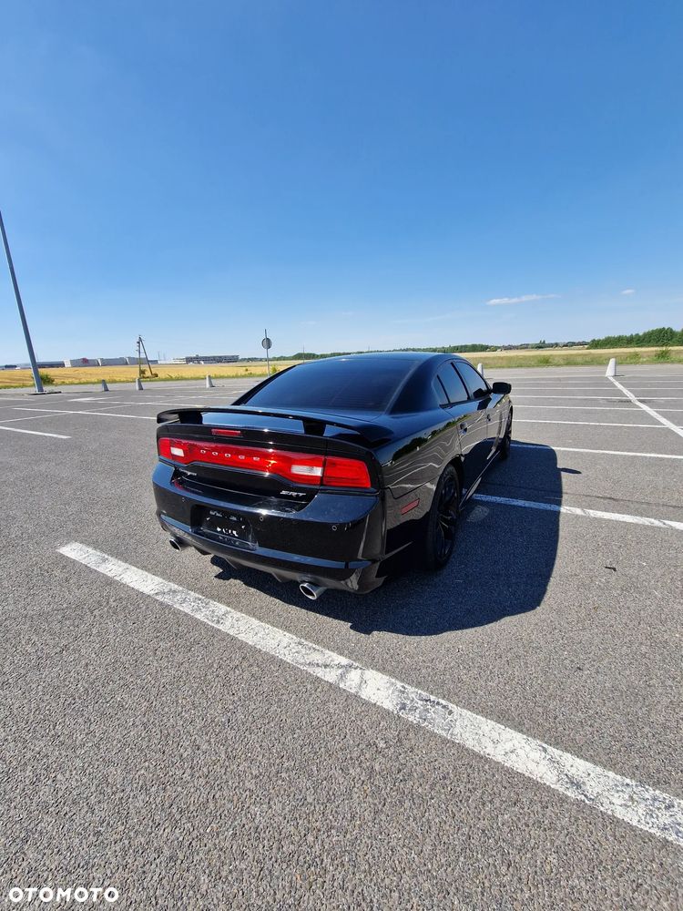 Dodge Charger - 12