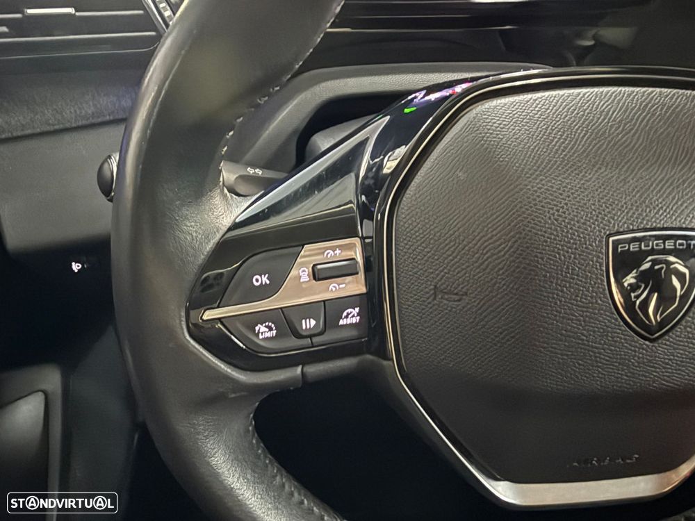 Peugeot 308 1.2 PureTech Allure - 19