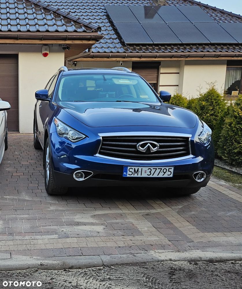 Infiniti QX70 3.7 AWD GT - 2