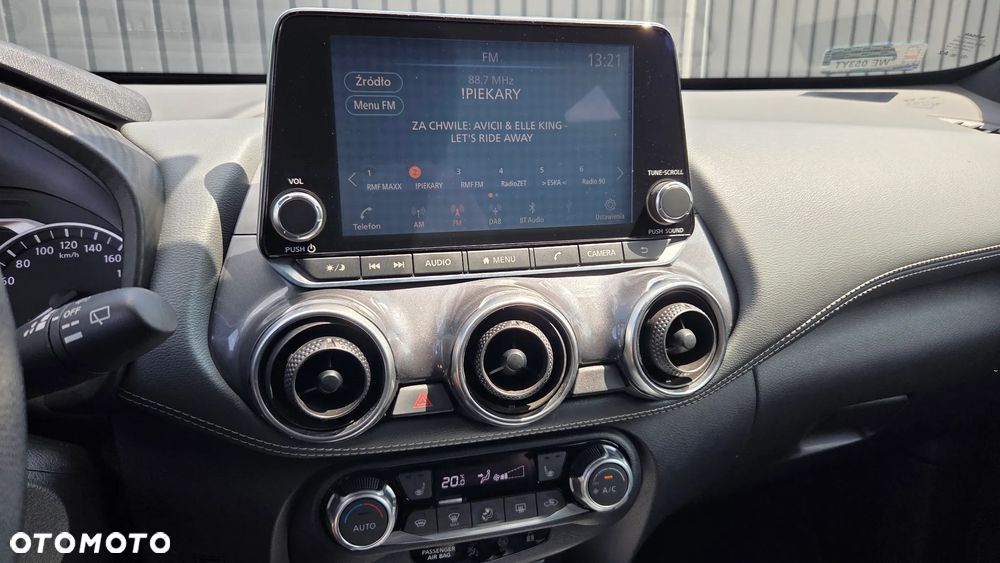 Nissan Juke 1.0 DIG-T N-Connecta DCT - 20