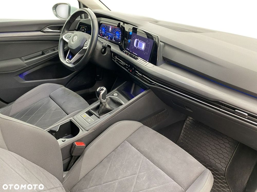 Volkswagen Golf - 15