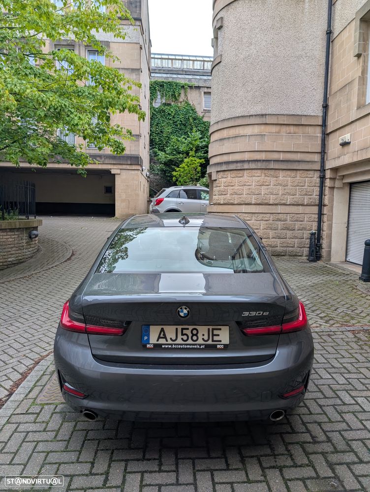 BMW 330 e Corporate Edition Auto - 4