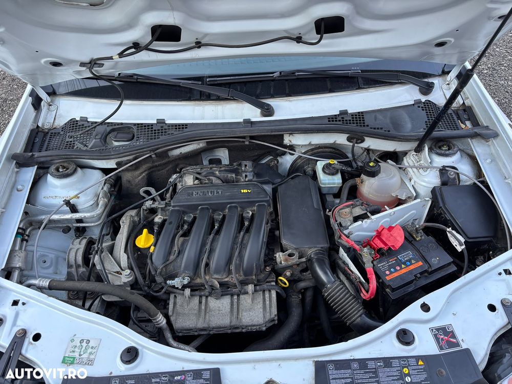 Dacia Duster 1.6 4x2 Prestige - 23