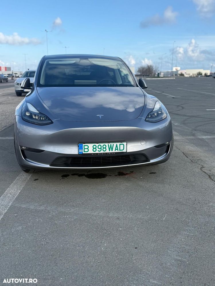 Tesla Model Y Performance - 2