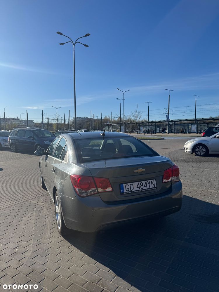 Chevrolet Cruze 1.8 LT+ - 5