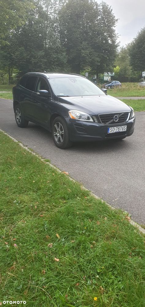 Volvo XC 60 D3 Momentum - 9