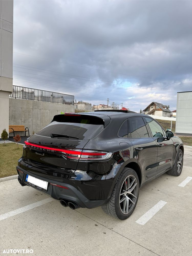 Porsche Macan - 4