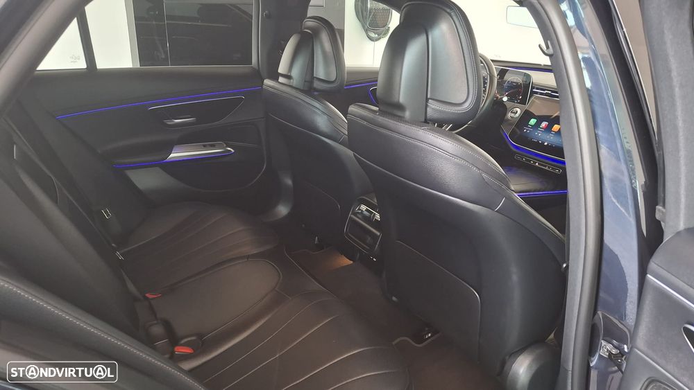 Mercedes-Benz E 220 - 20