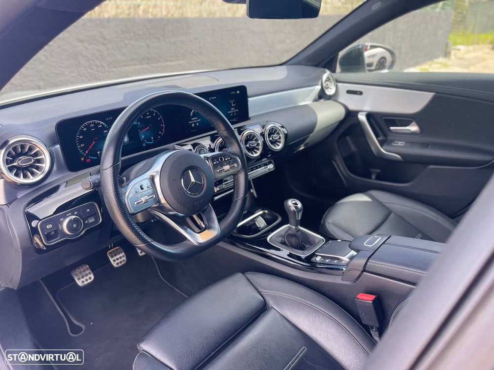 Mercedes-Benz CLA 180 AMG Line - 8