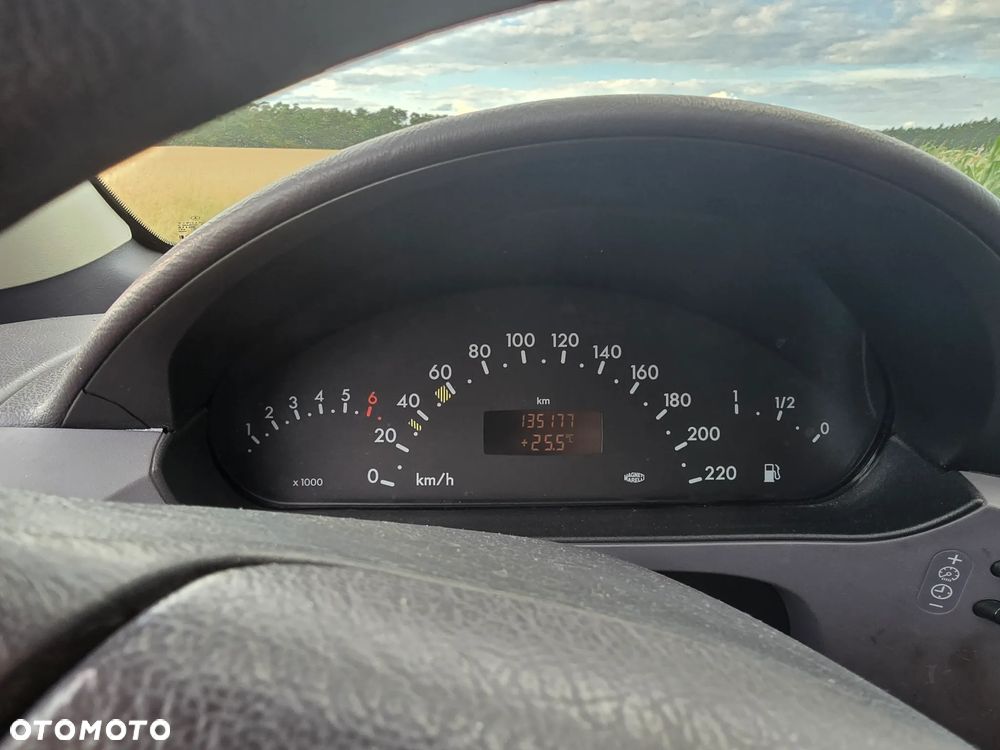Mercedes-Benz Klasa A 140 Classic - 5
