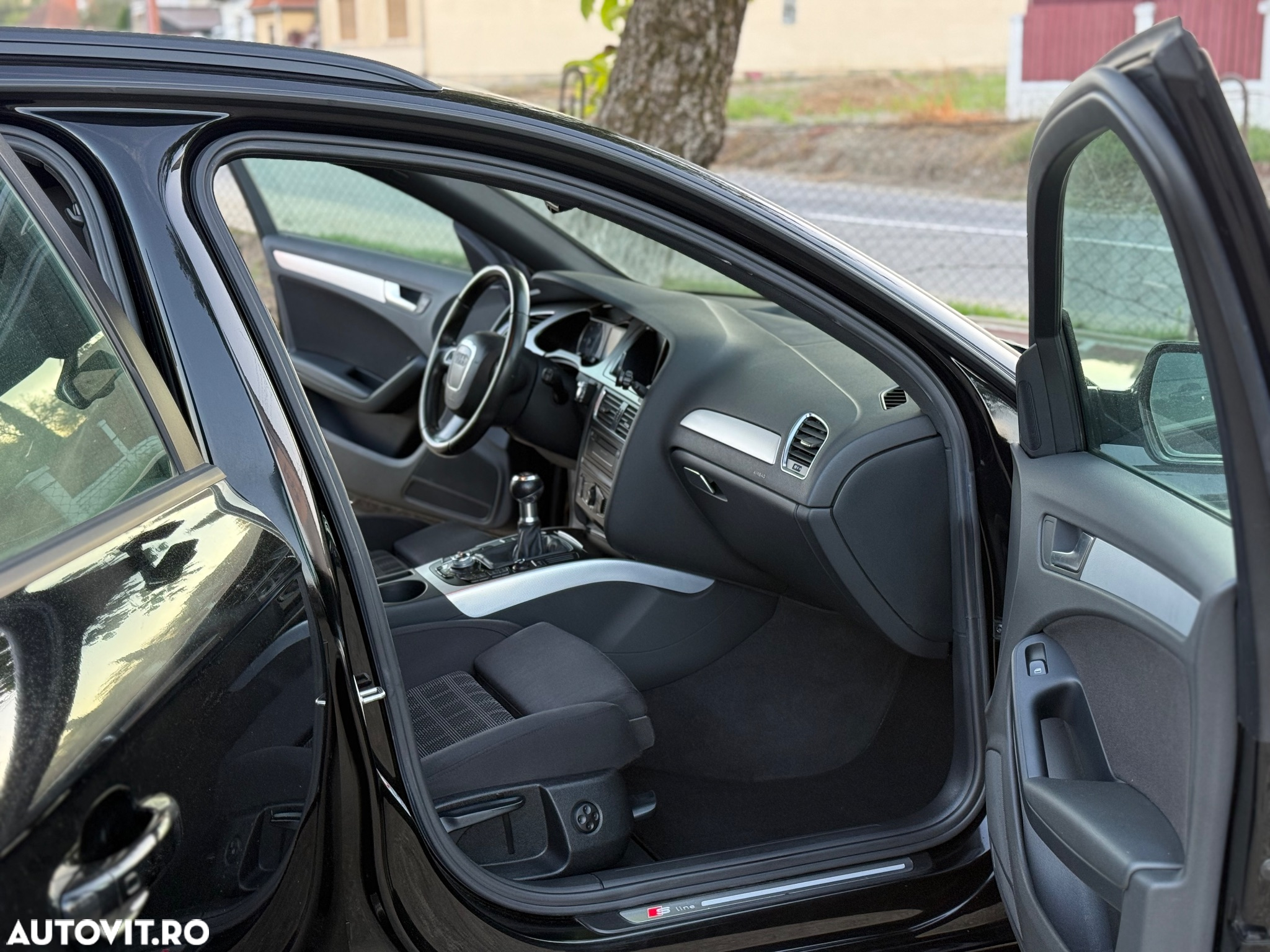 Audi A4 Avant 2.0 TDI DPF Attraction - 6