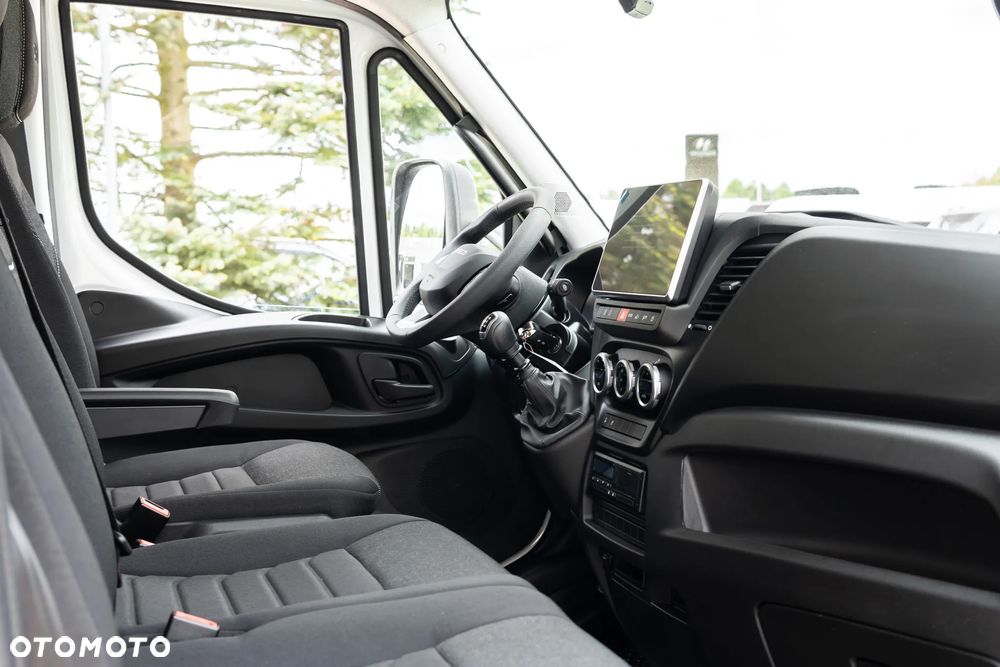 Iveco Daily 70C18HA8 - 23