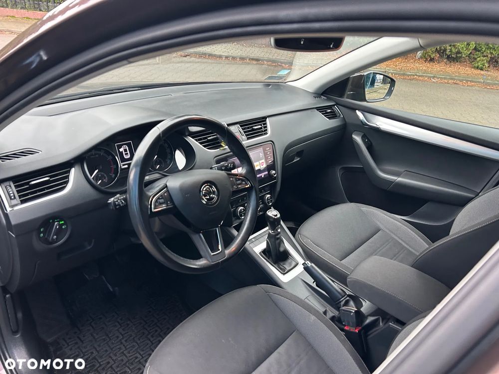 Skoda Octavia 1.5 TSI ACT Style - 24