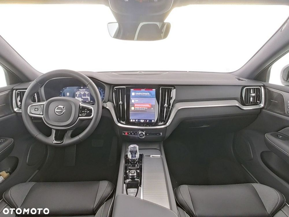 Volvo V60 B4 B DKG Ultra Dark - 5