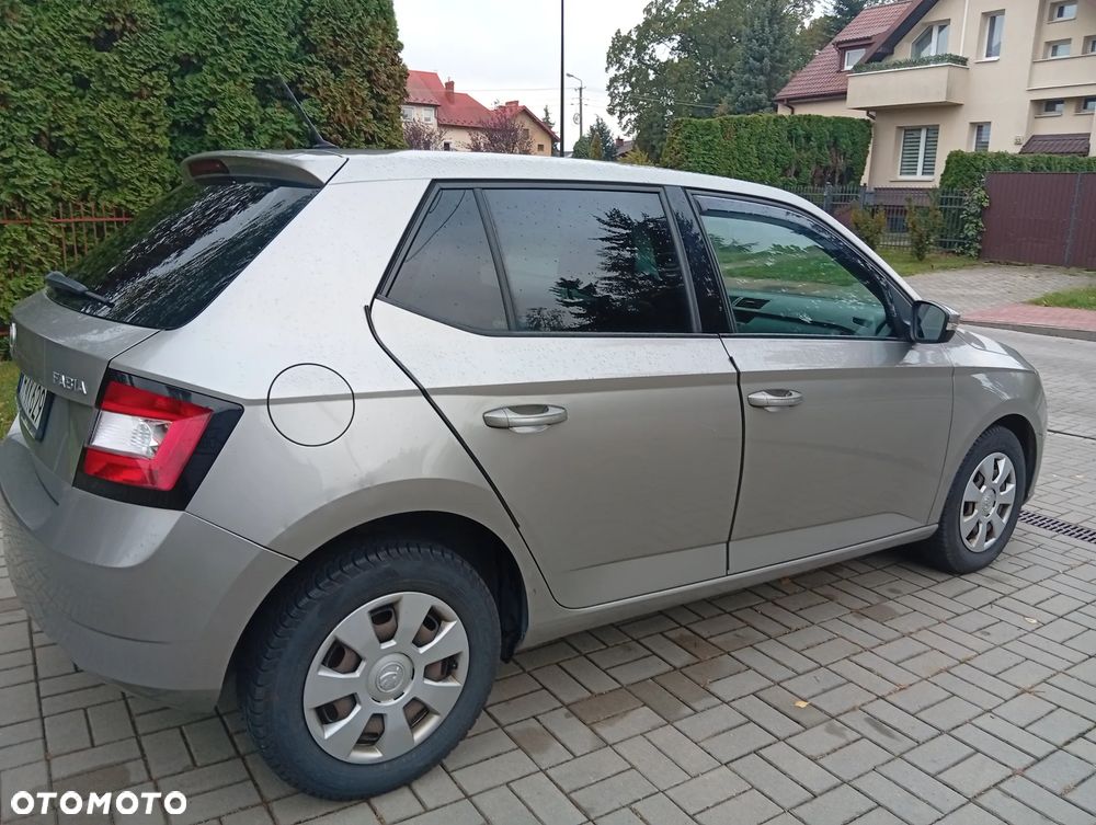 Skoda Fabia - 2