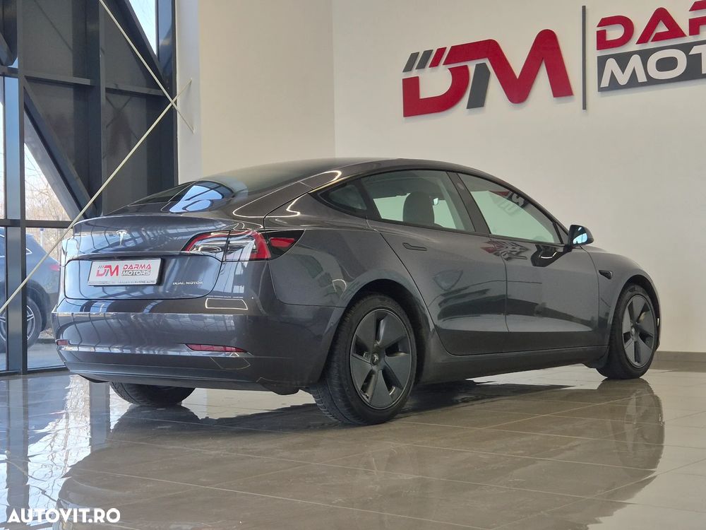 Tesla Model 3 Langstreckenbatterie Allradantrieb Dual Motor - 5