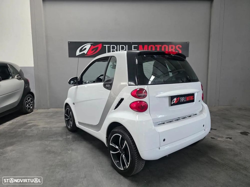 Smart ForTwo Coupé 0.8 cdi Passion 54 Softouch - 7