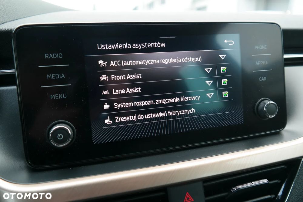 Skoda Kamiq 1.0 TSI Style - 27