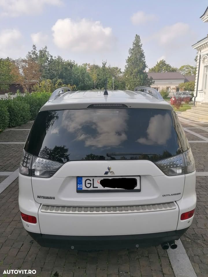 Mitsubishi Outlander 2.0 DI-D Instyle - 6