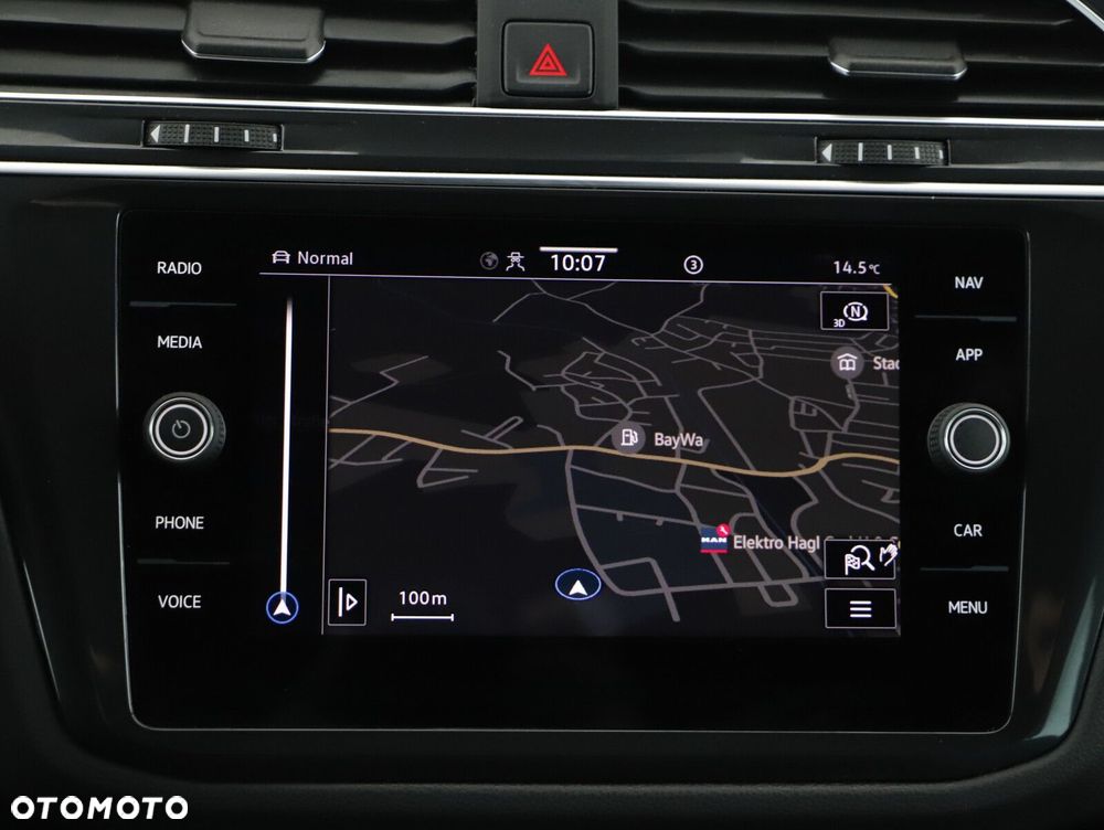 Volkswagen Tiguan - 14