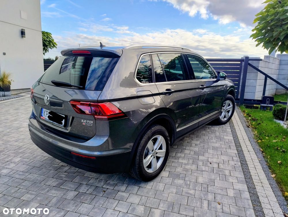 Volkswagen Tiguan - 3