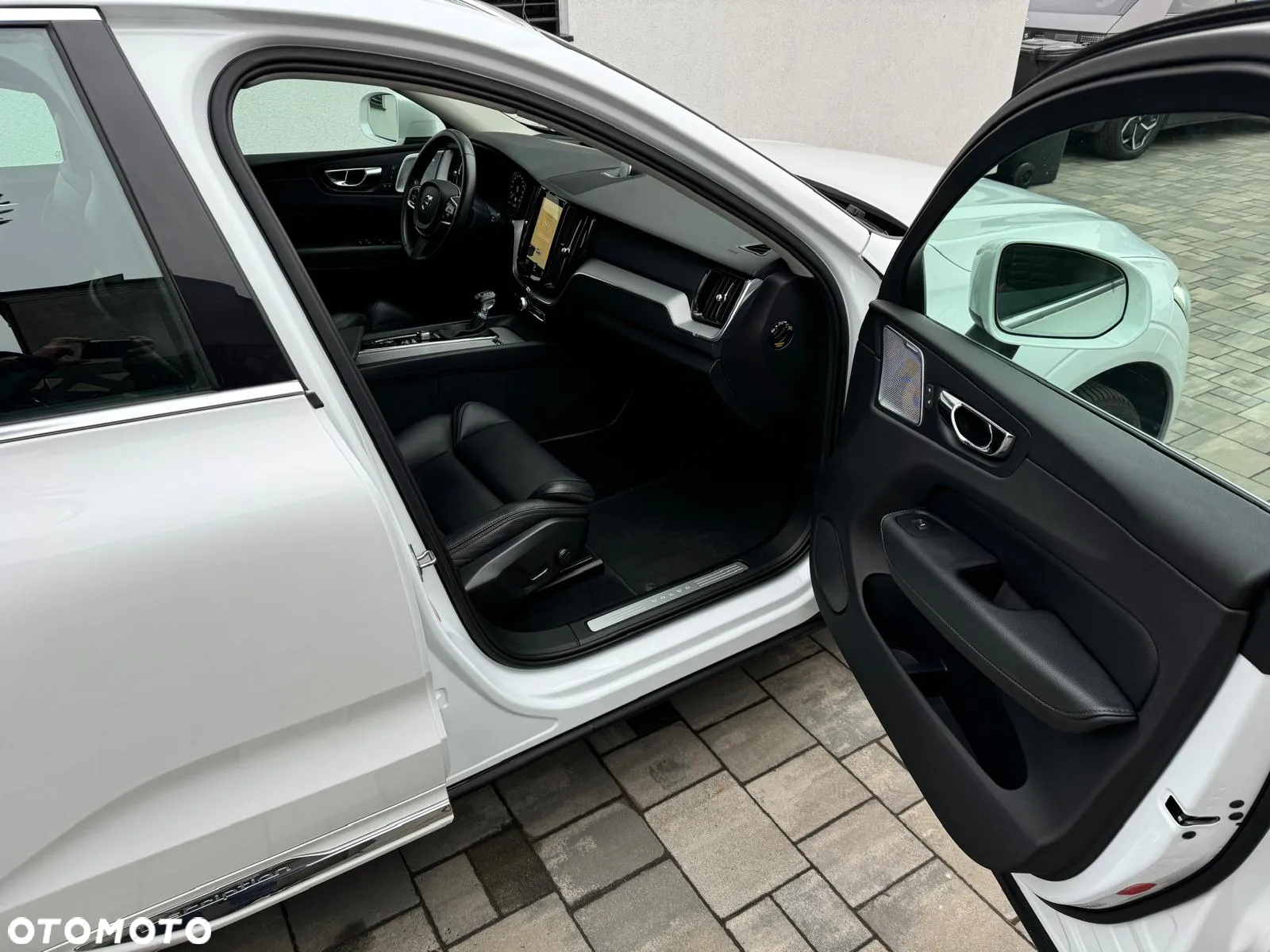 Volvo XC 60 D4 AWD Inscription - 12