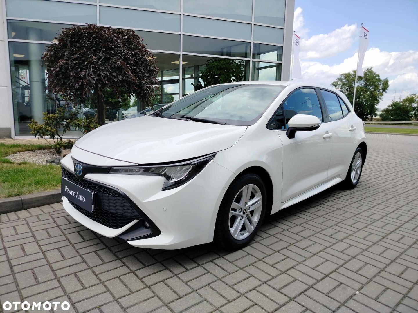 Toyota Corolla 1.8 Hybrid Comfort - 1