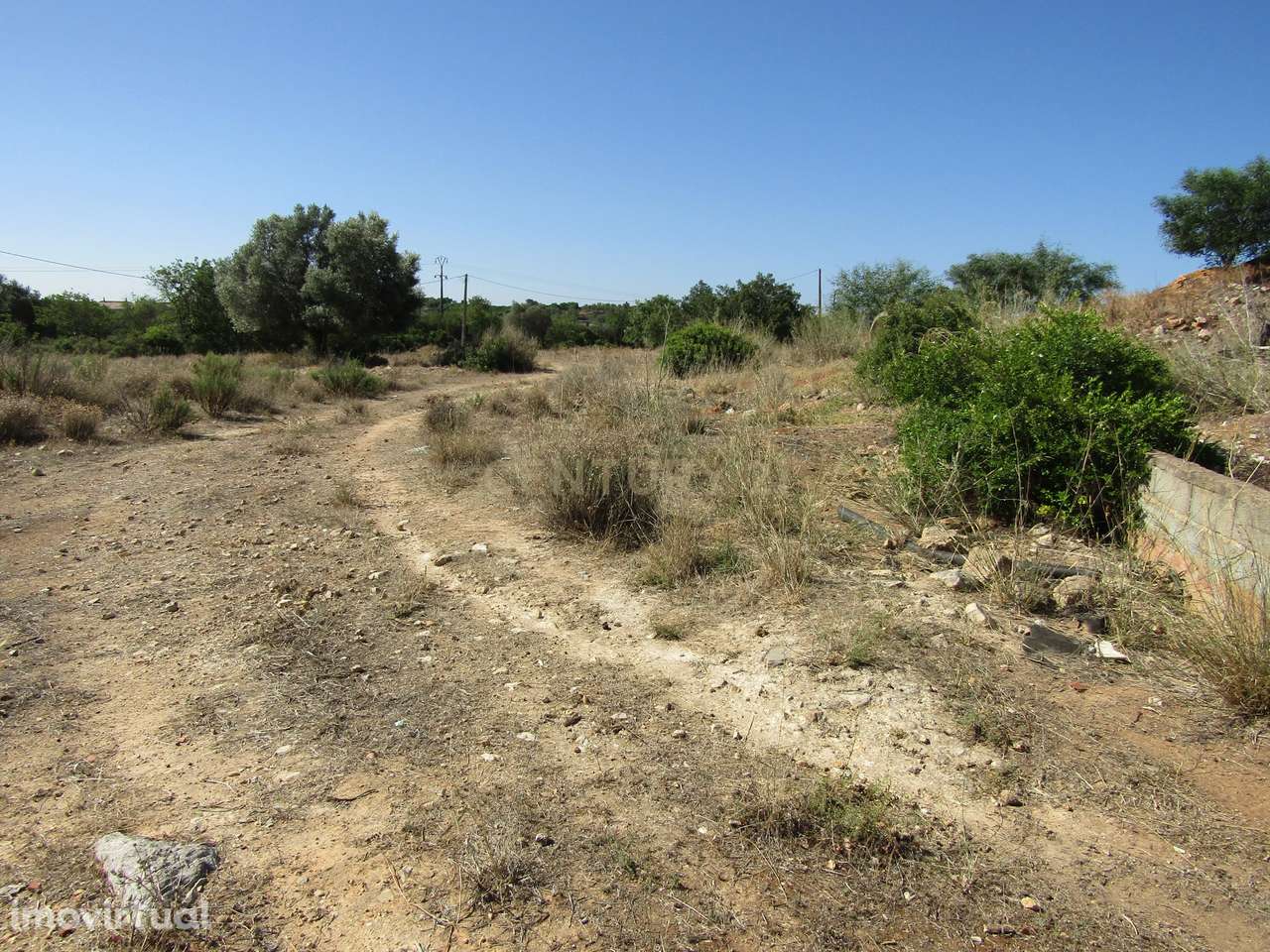 Terreno com 3000m2 - Zona Industrial de Boliqueime - Grande imagem: 3/8