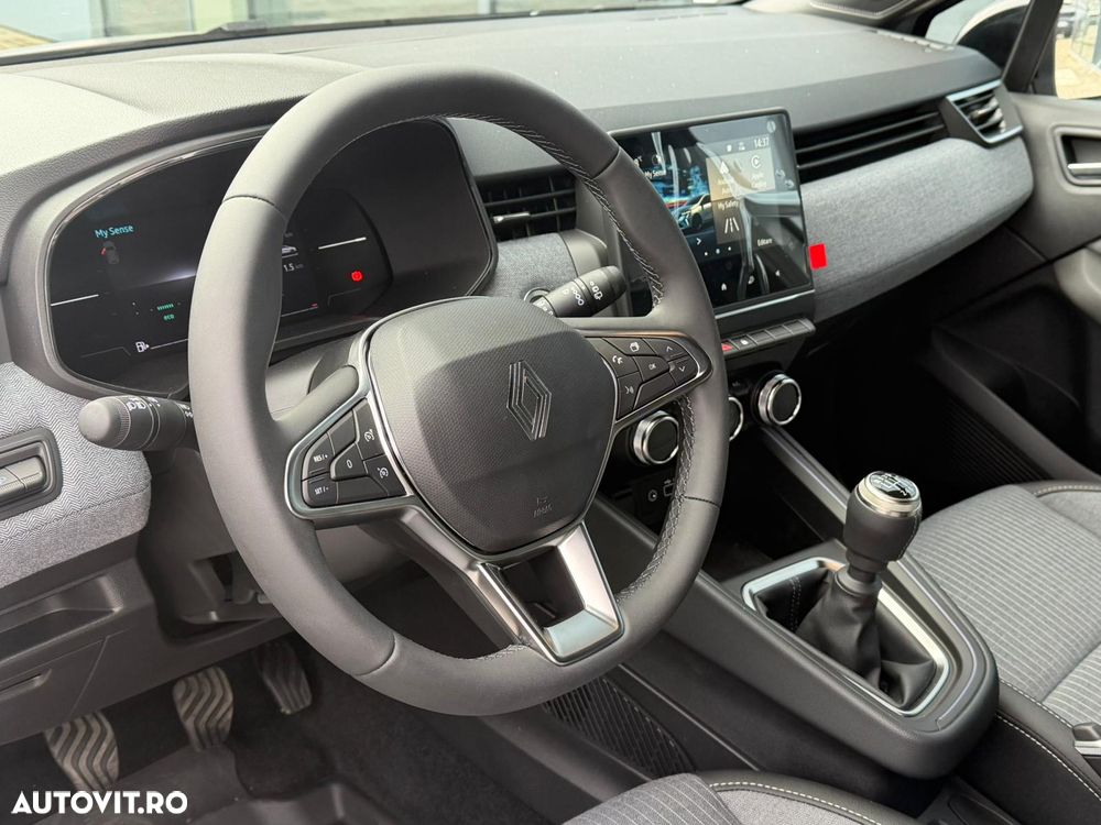 Renault Clio - 13