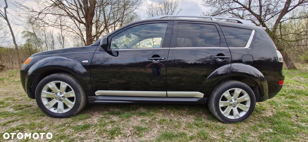 Mitsubishi Outlander 2.0 DID Instyle - 11