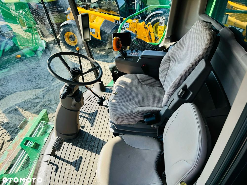 John Deere W540i - 15
