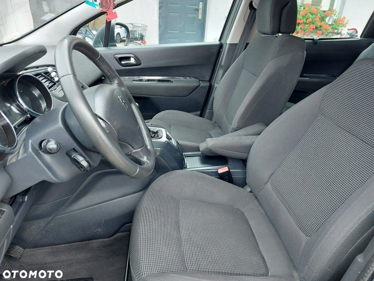 Peugeot 5008 - 15