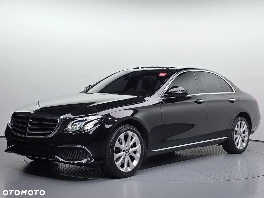Mercedes-Benz Klasa E 220 d 4Matic All-Terrain 9G-TRONIC Exclusive - 2