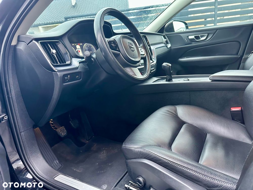 Volvo V60 D3 Summum - 6